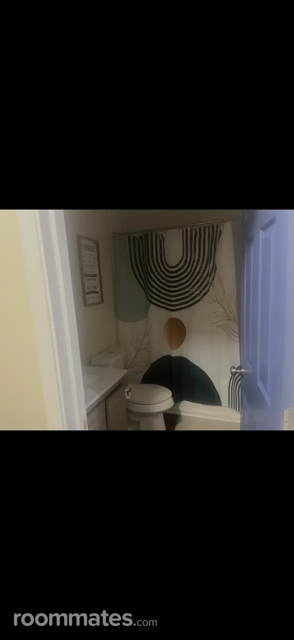 Profile photo 6 of 11