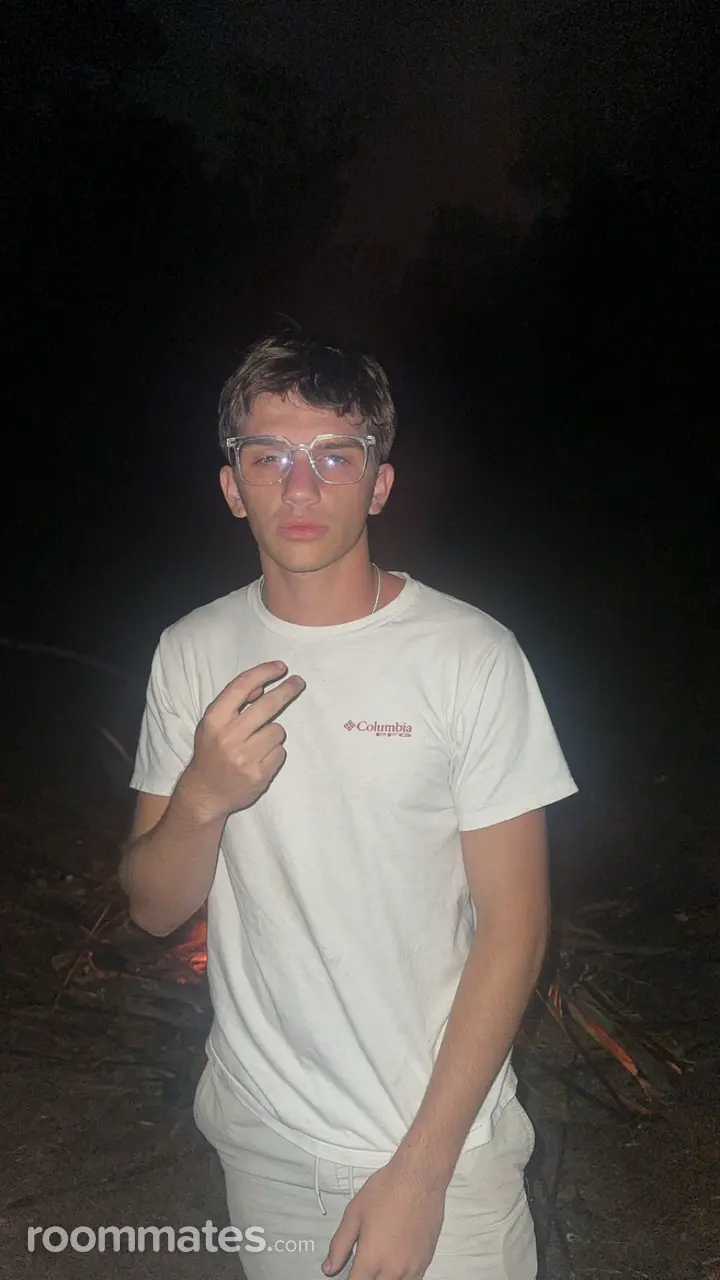 Profile photo 1 of 1