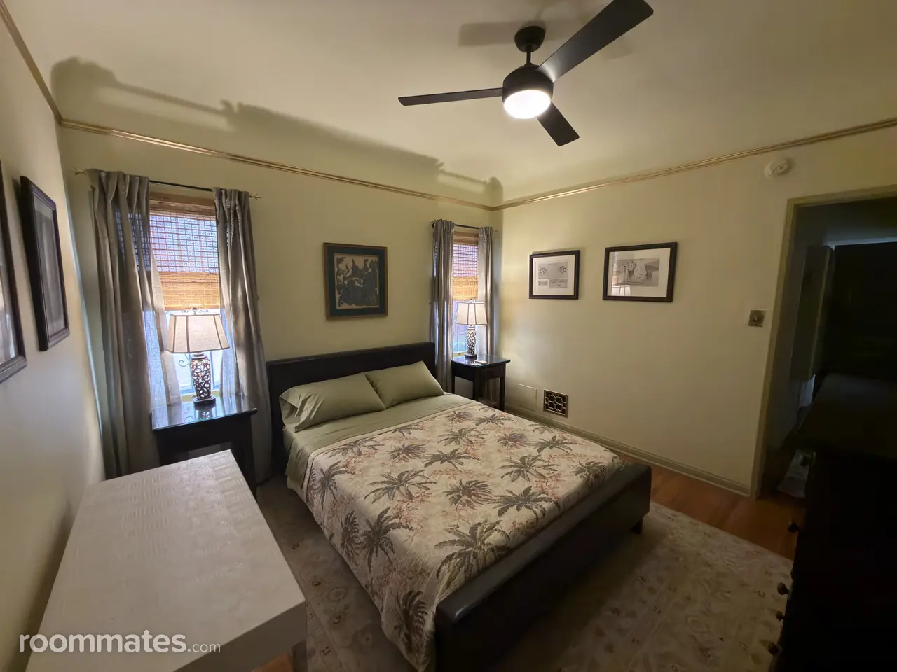 Profile photo 2 of 10