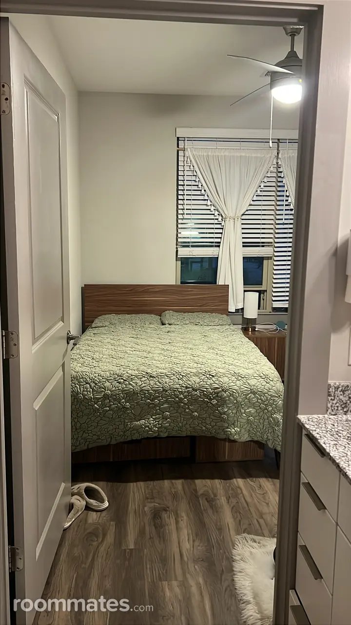 Profile photo 2 of 11