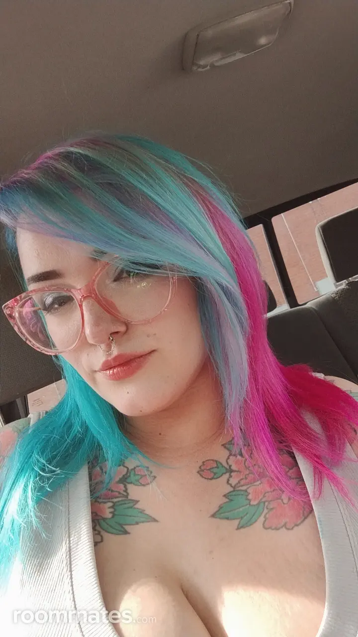 Profile photo 1 of 1