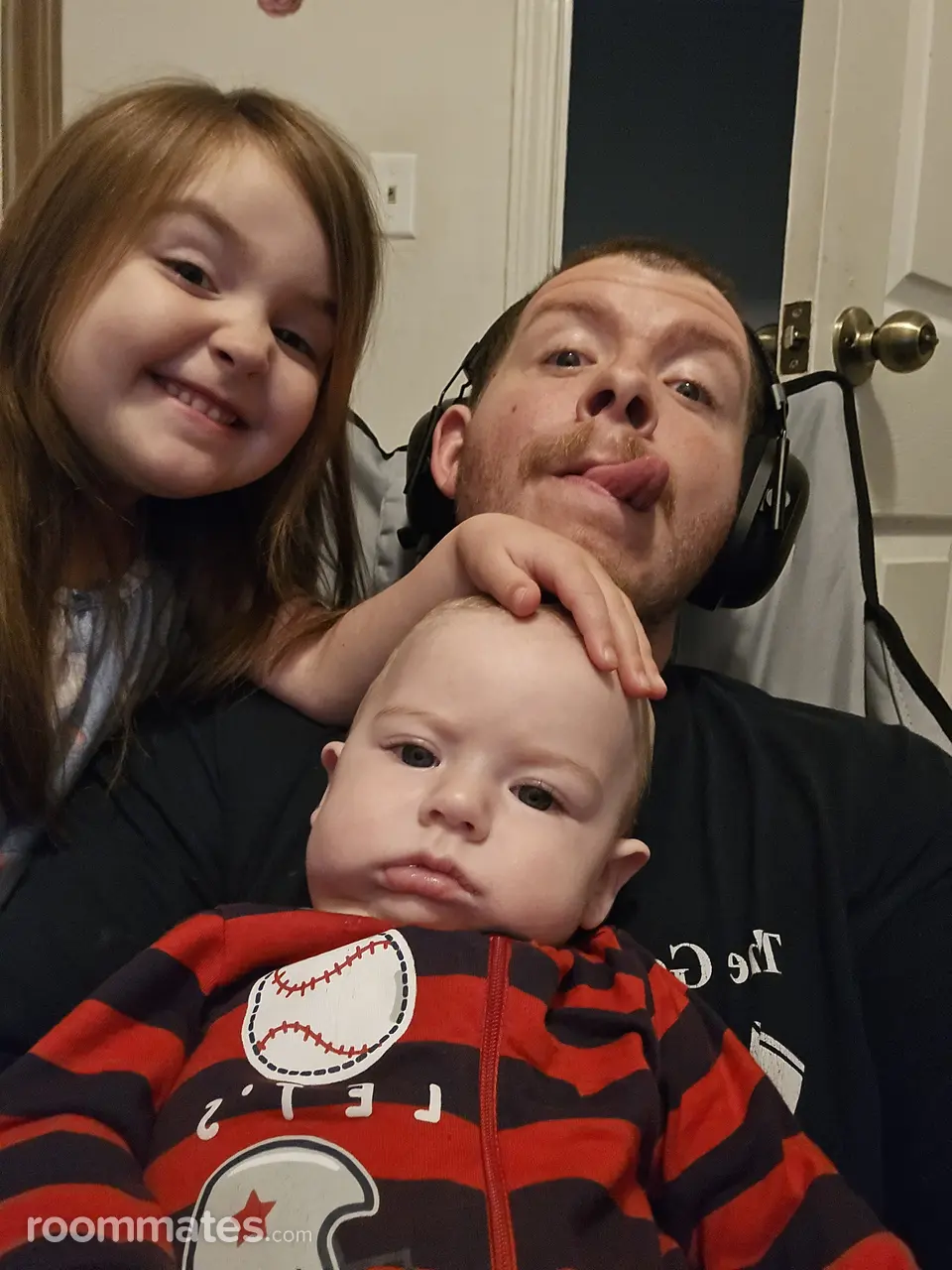 Profile photo 1 of 1