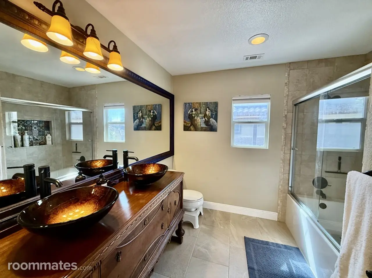 Profile photo 4 of 11