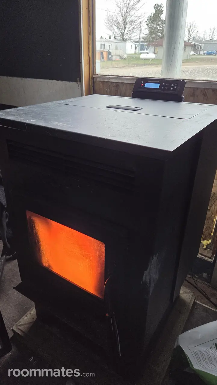 Profile photo 1 of 10