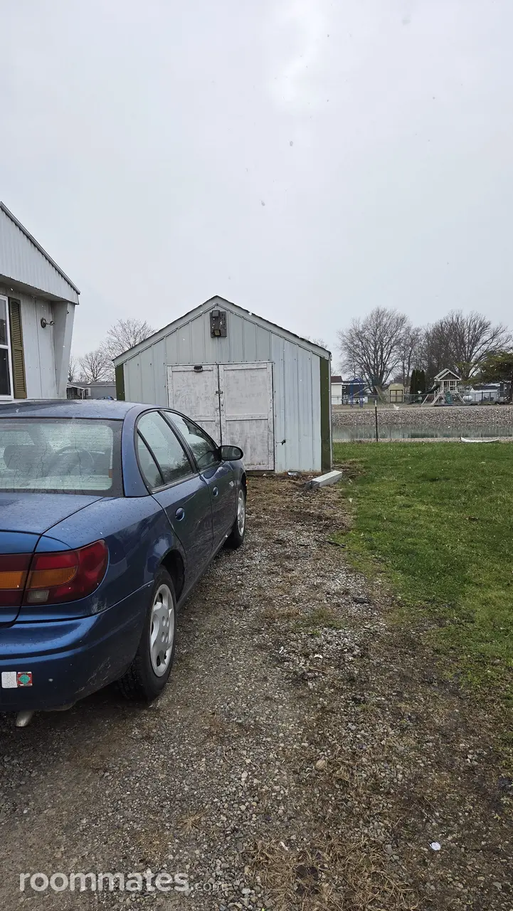 Profile photo 5 of 10