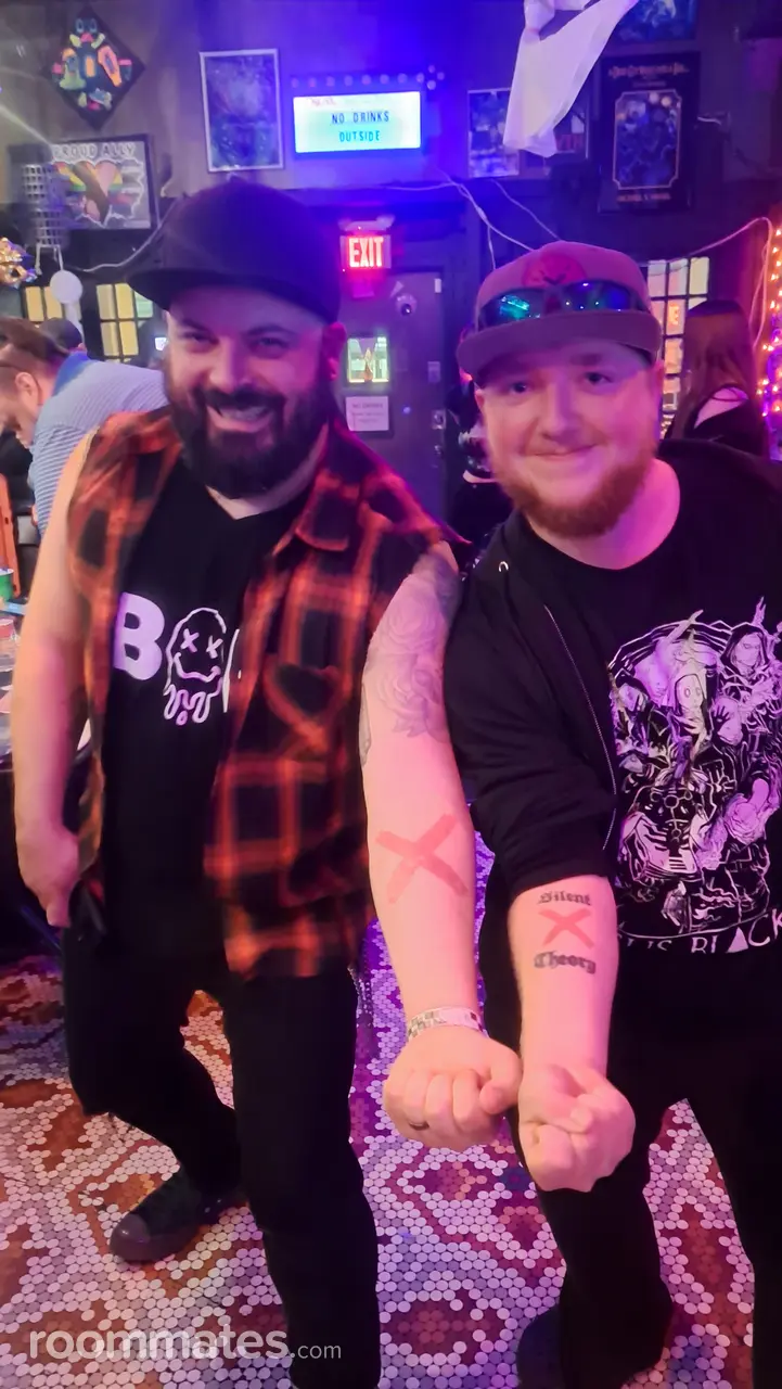 Profile photo 8 of 10