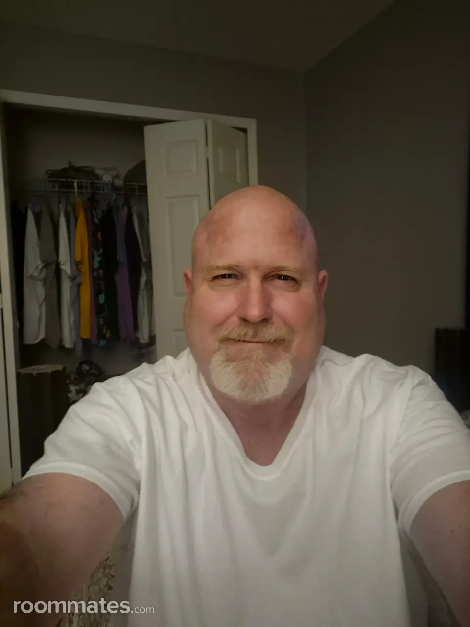 Profile photo 4 of 4