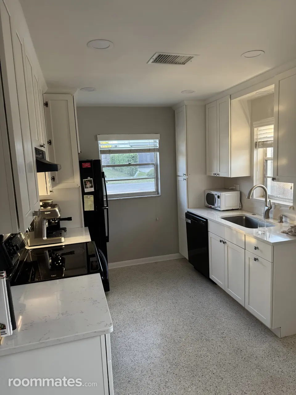 Profile photo 1 of 9