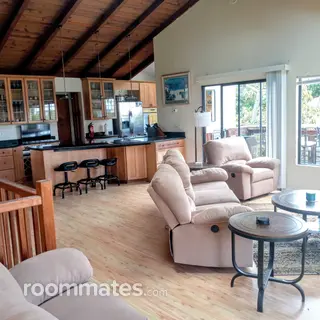 Room for rent in Laguna Beach, CA $1650, house