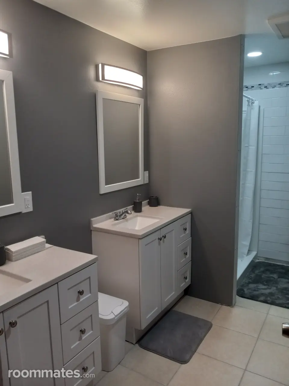 Profile photo 1 of 11