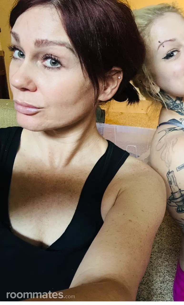 Profile photo 1 of 1