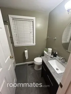 Room for rent in Hudson, MA $1400, house