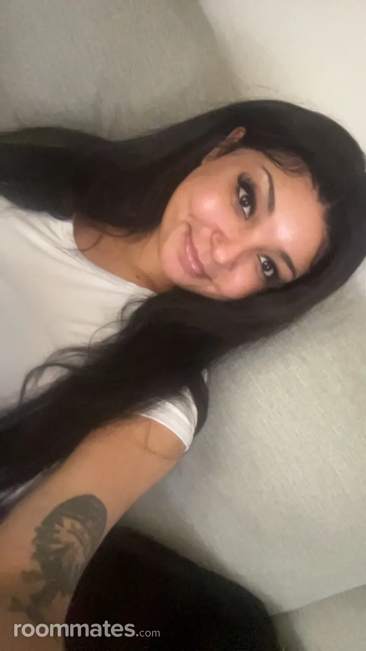 Profile photo 4 of 4