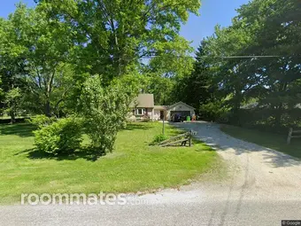 Room for rent in Hinckley, OH $700, house