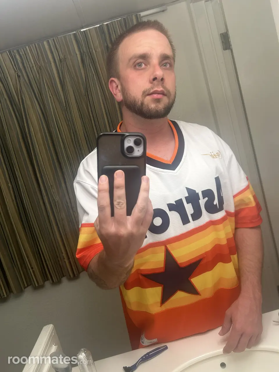 Profile photo 1 of 2