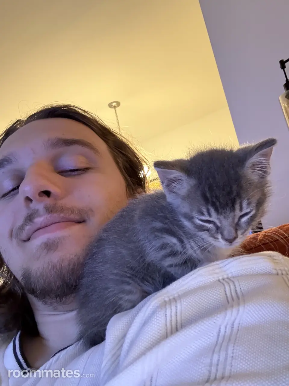 Profile photo 7 of 8