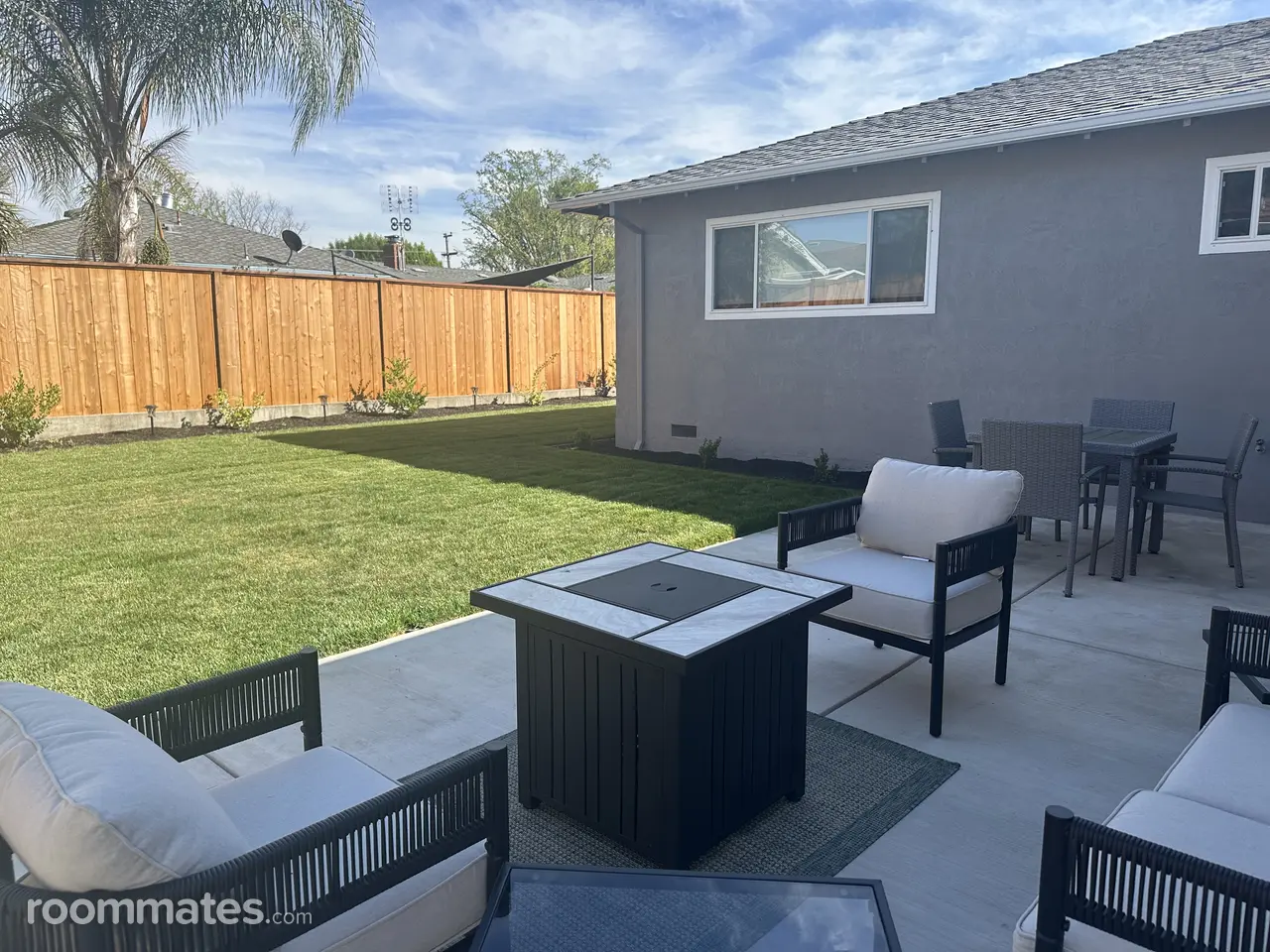 Profile photo 8 of 9