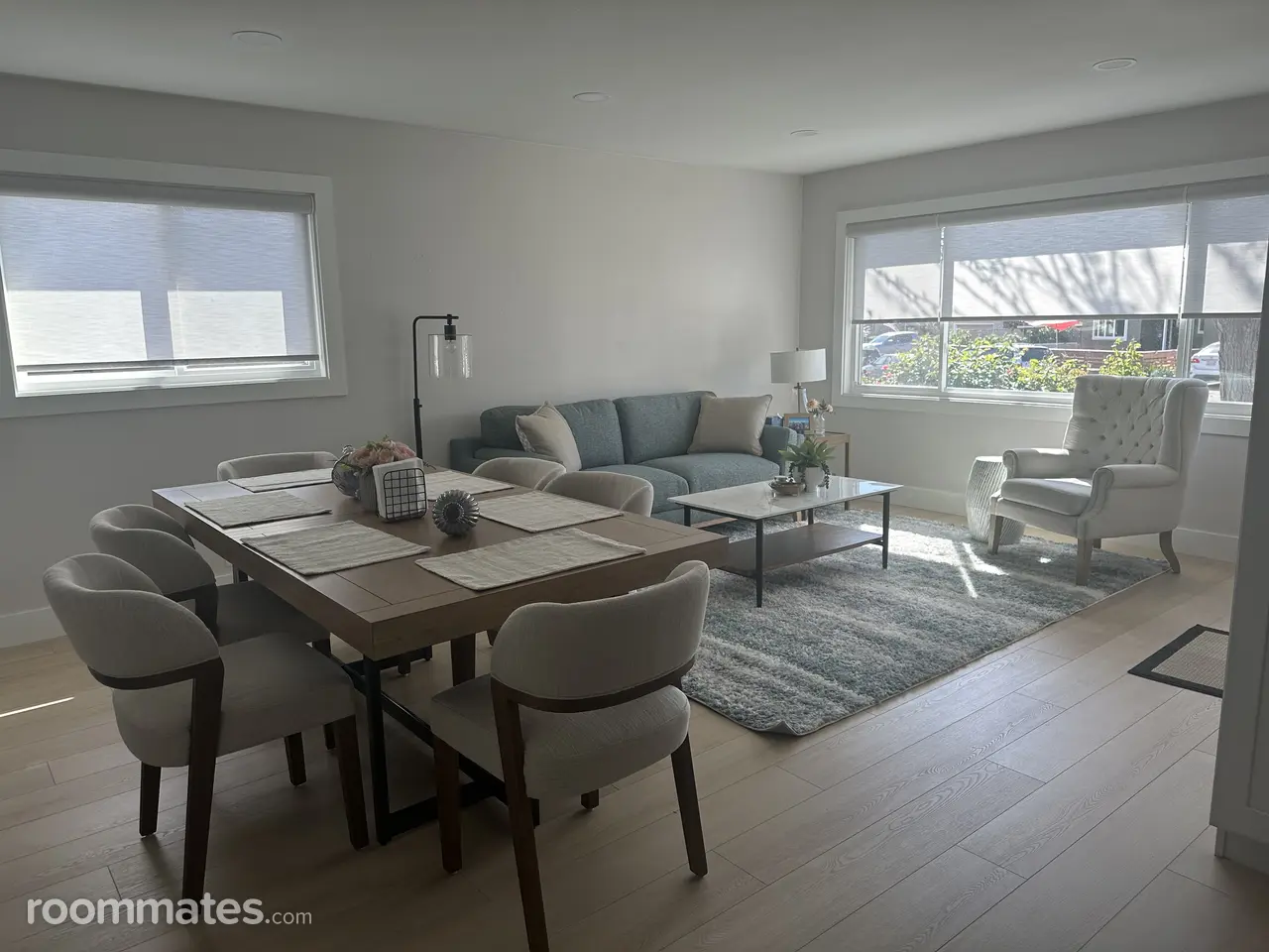 Profile photo 3 of 9