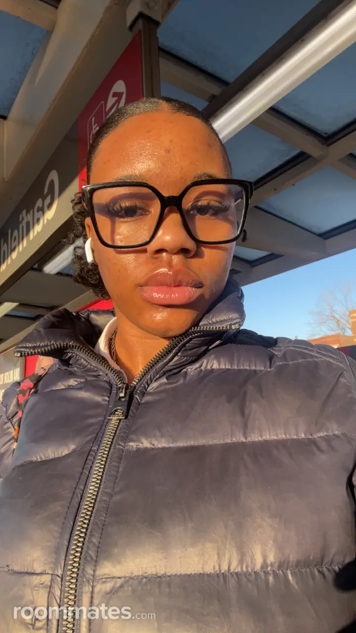 Profile photo 1 of 1