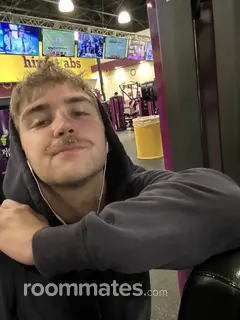 Roommate looking Temecula, CA, $1400