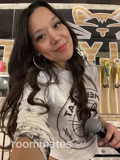 Roommate looking Las Vegas NV, $1800