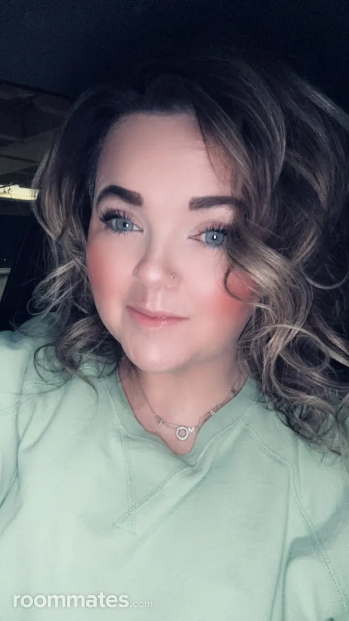 Profile photo 1 of 1