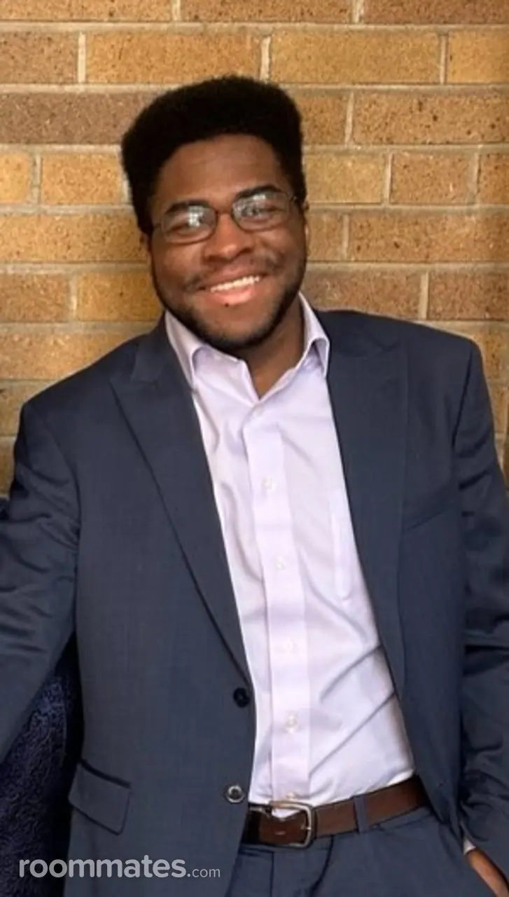 Profile photo 1 of 1