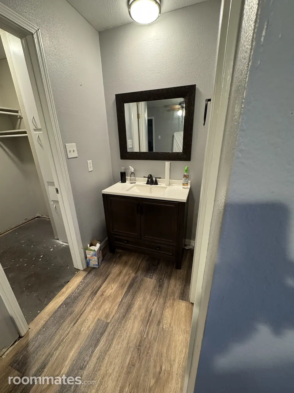 Profile photo 10 of 11