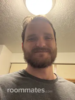 Roommate looking Derry, NH, $1000