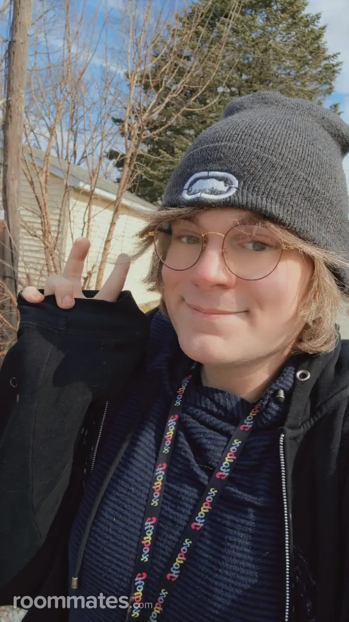 Profile photo 1 of 1