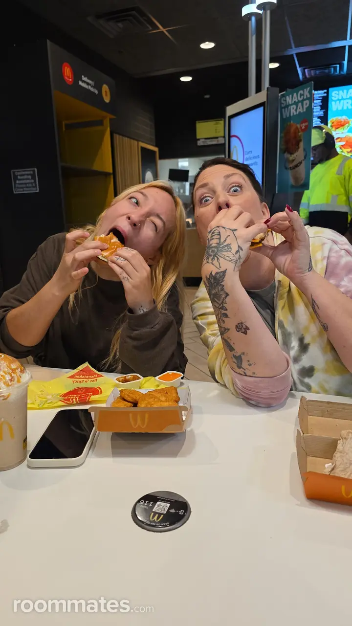 Profile photo 2 of 8