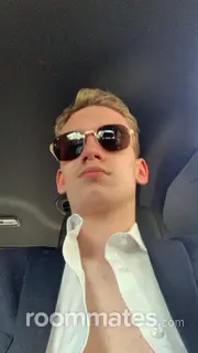 Roommate looking Hollywood, FL, $2000