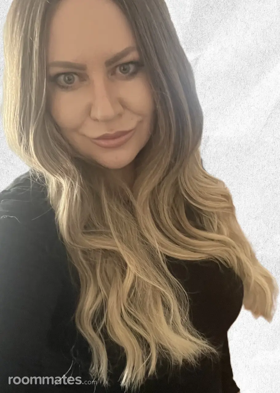 Profile photo 1 of 1