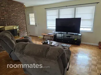 Room for rent in Columbia, SC $1000, house