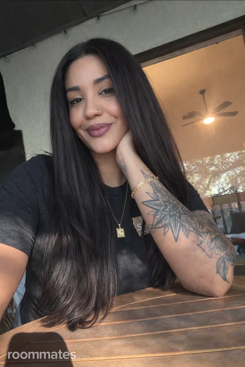 Profile photo 1 of 1