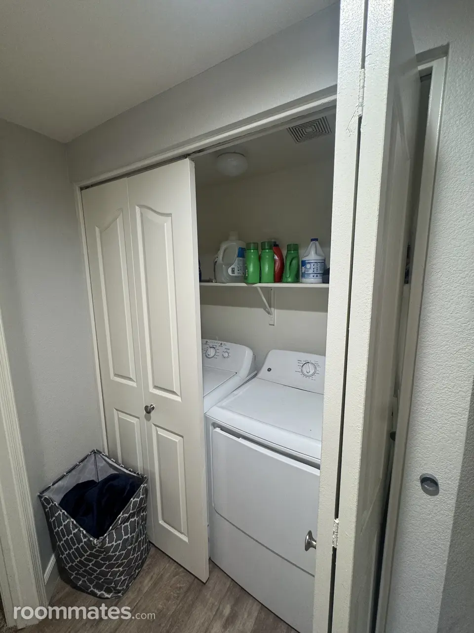 Profile photo 2 of 11