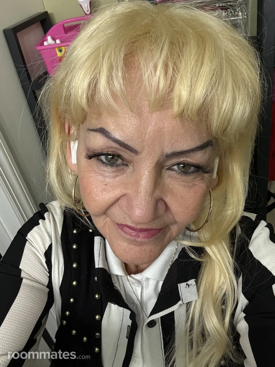 Profile photo 4 of 5