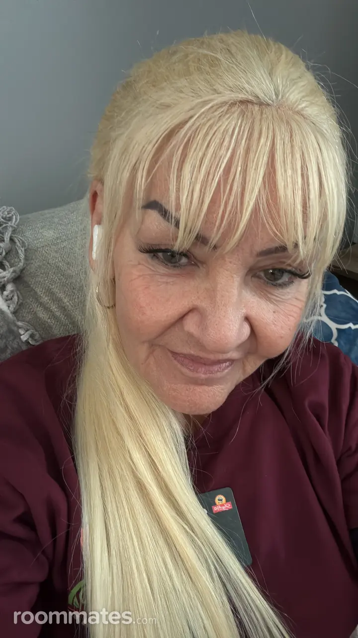 Profile photo 5 of 5