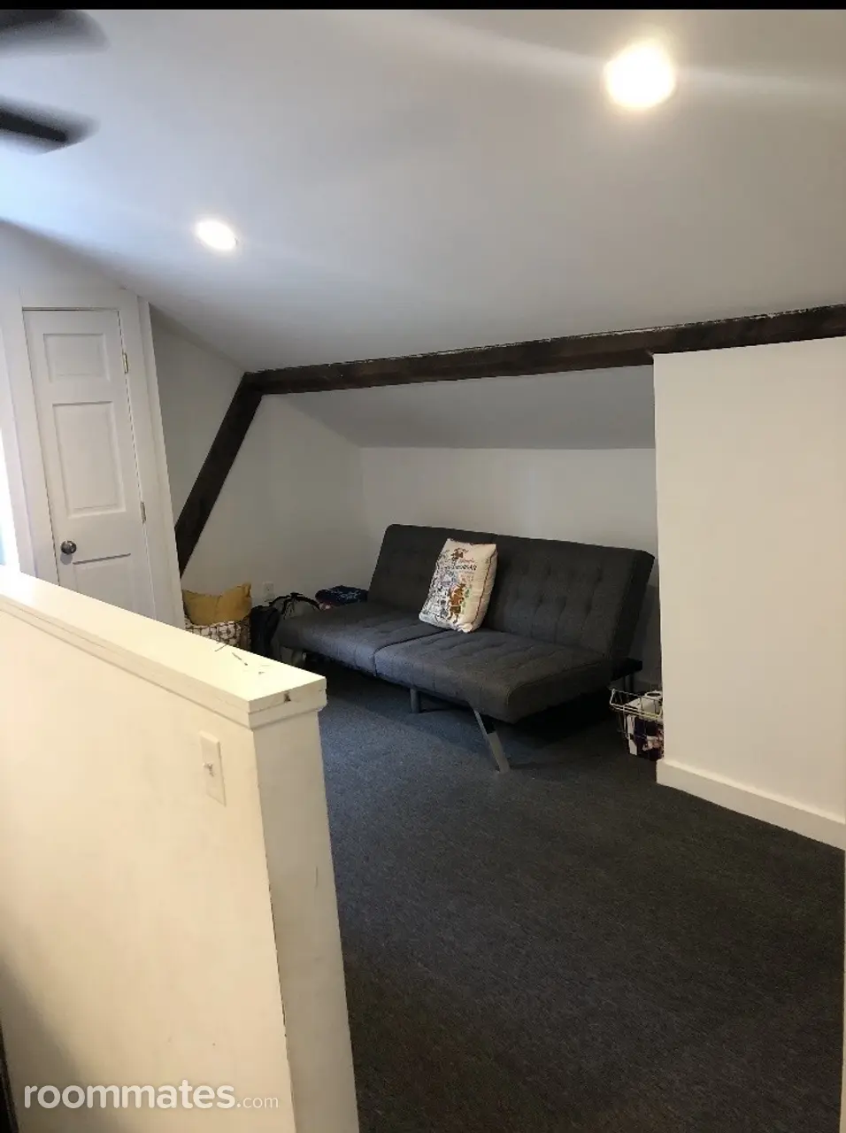 Profile photo 9 of 10