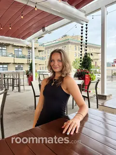 Roommate looking Charlotte, NC, $2000