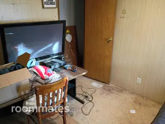 Room for rent in Rockford, IL $550, house