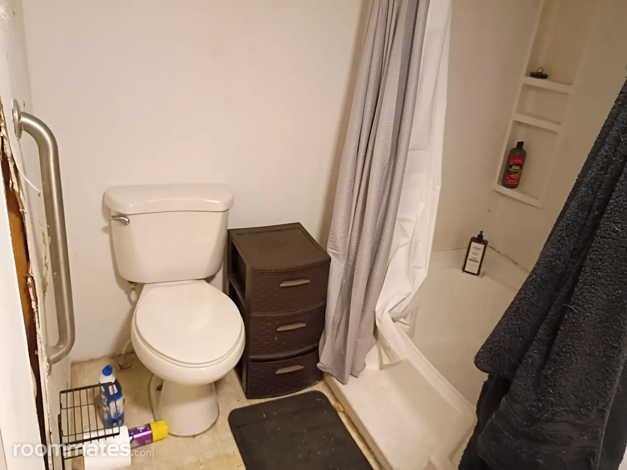 Profile photo 1 of 13