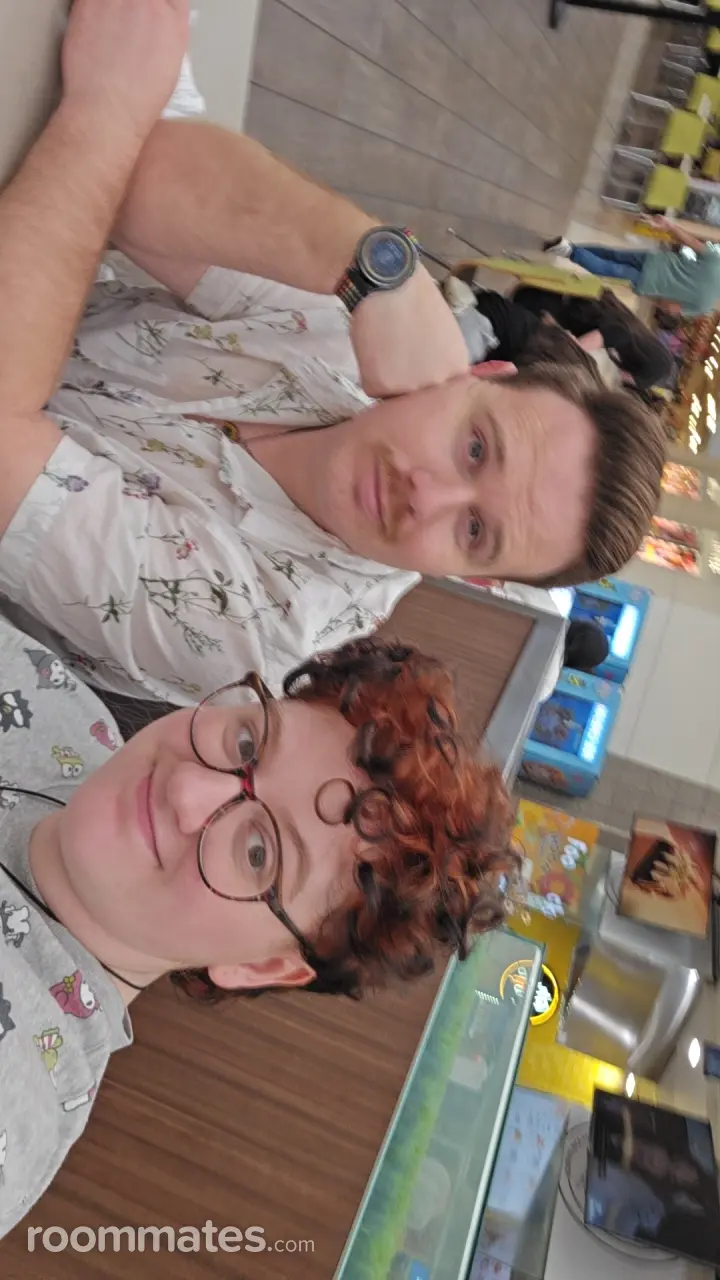 Profile photo 5 of 11