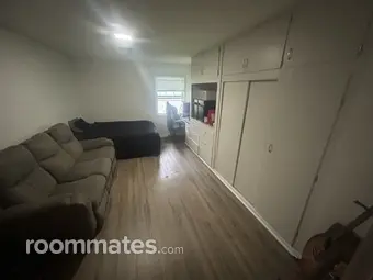 Room for rent in Portland, OR $700, house