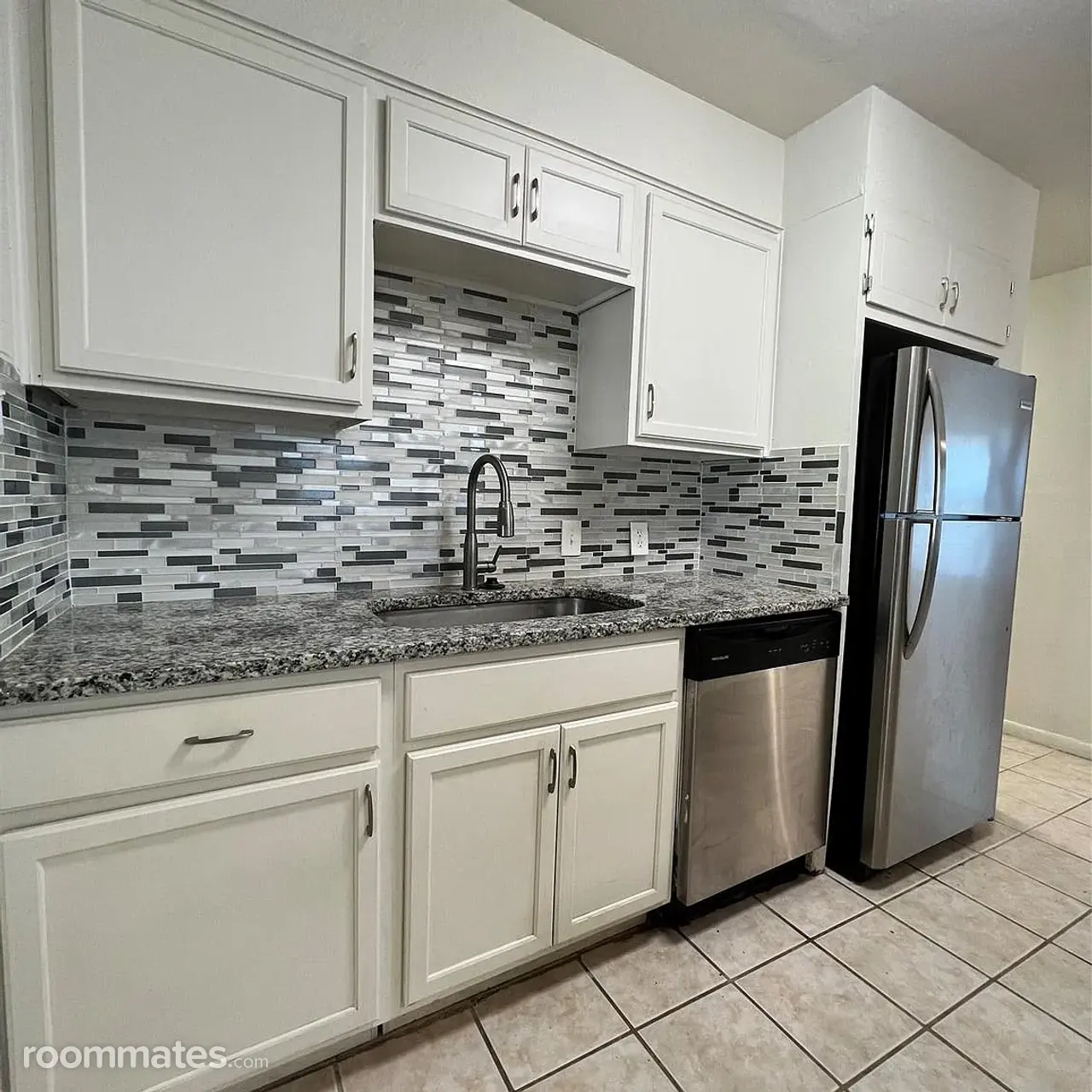 Profile photo 1 of 9