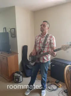 Roommate looking Dallas, NC, $700