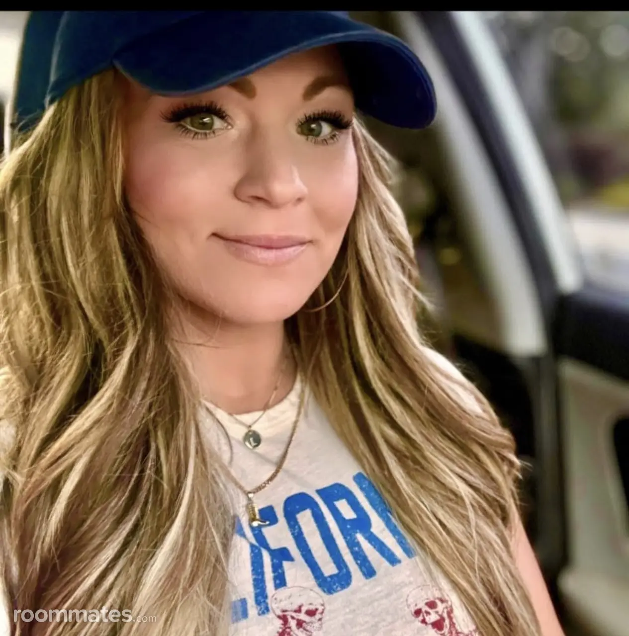 Profile photo 1 of 1