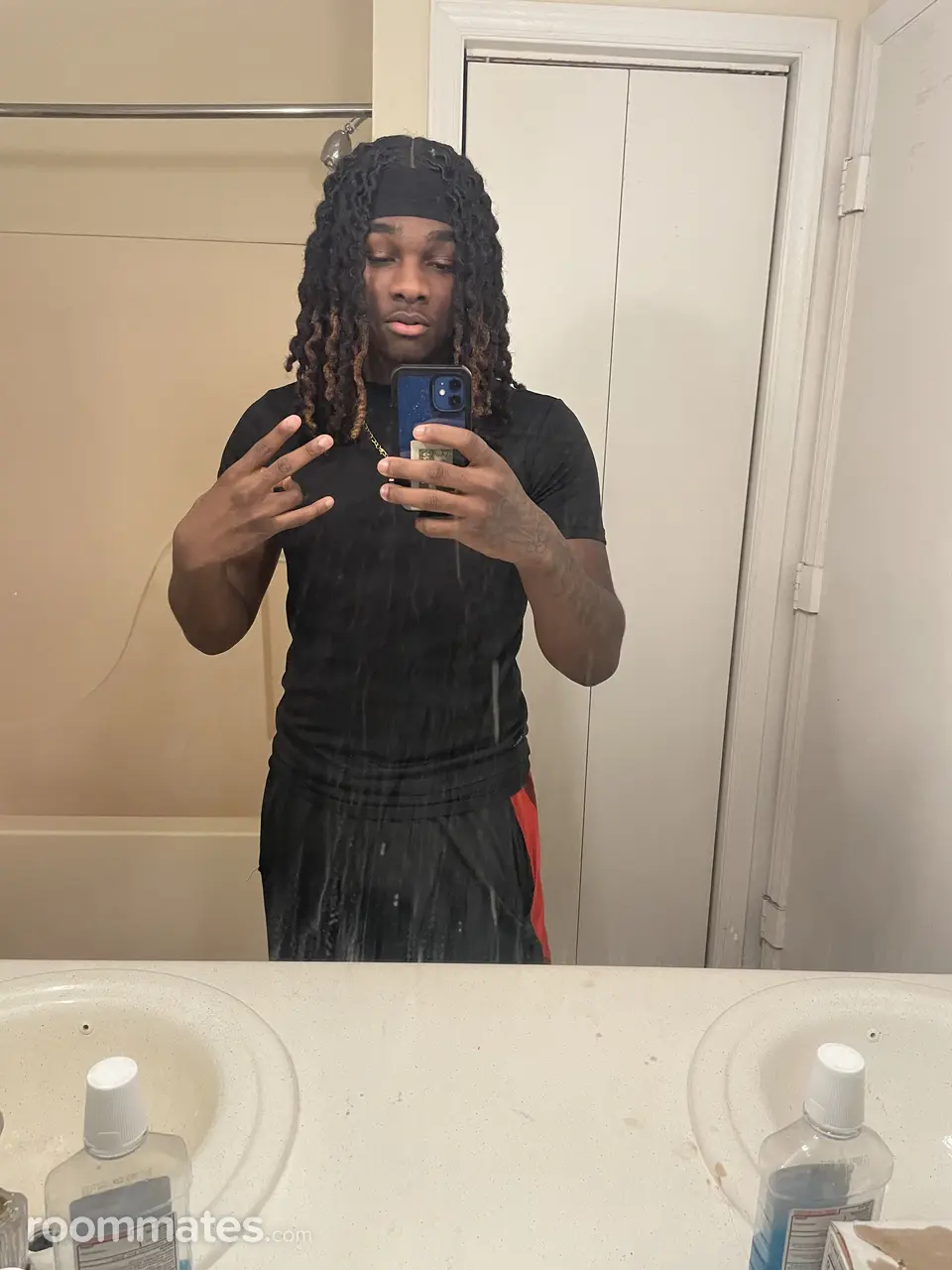 Profile photo 1 of 1