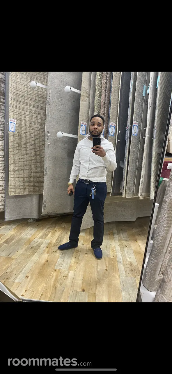 Profile photo 5 of 5