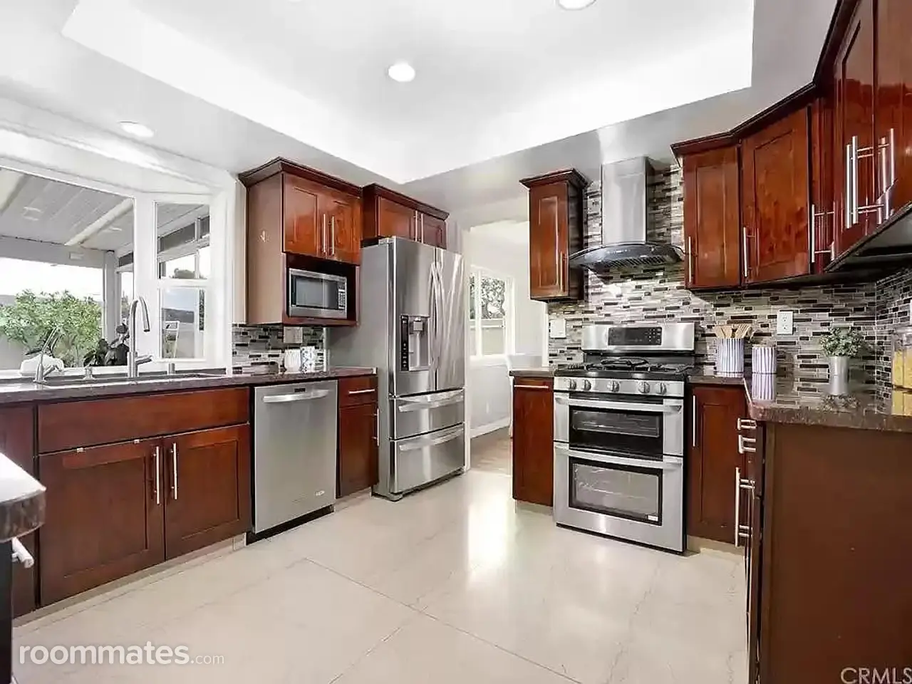 Profile photo 4 of 11